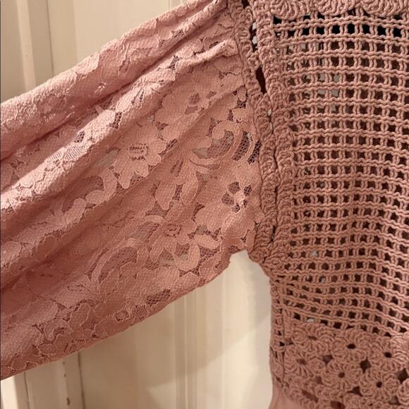 Anthropologie Cardigan Duster in Rose Crochet Detail and Lace Trim One Size NWT - Picture 9 of 16